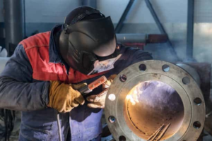 A Comprehensive Guide to Industrial Pipe Flanges: Types and Applications